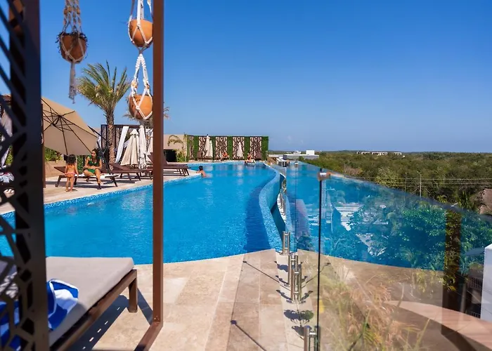 Luxurious In Menesse Pool Gym Cinema By Yeah Apartamento Tulum